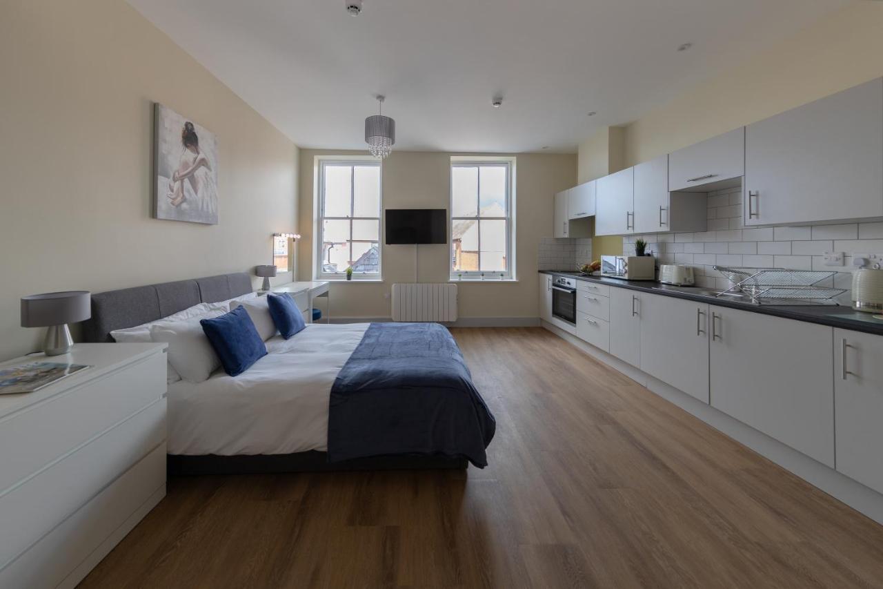 Hereford City Centre - Apartment 7, Isabella House - Modern Apartment In The Heart Of The City - Sleeps 2 Guests - Hosted By Rentmyhouse Buitenkant foto